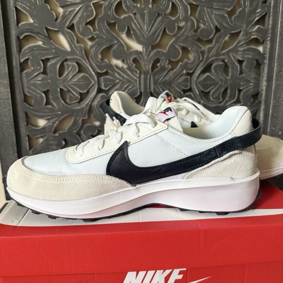 Nike Waffle Debut Running Sneakers Summit White Black DH9522-103 Men’s Sz 8 NEW - Picture 3 of 15